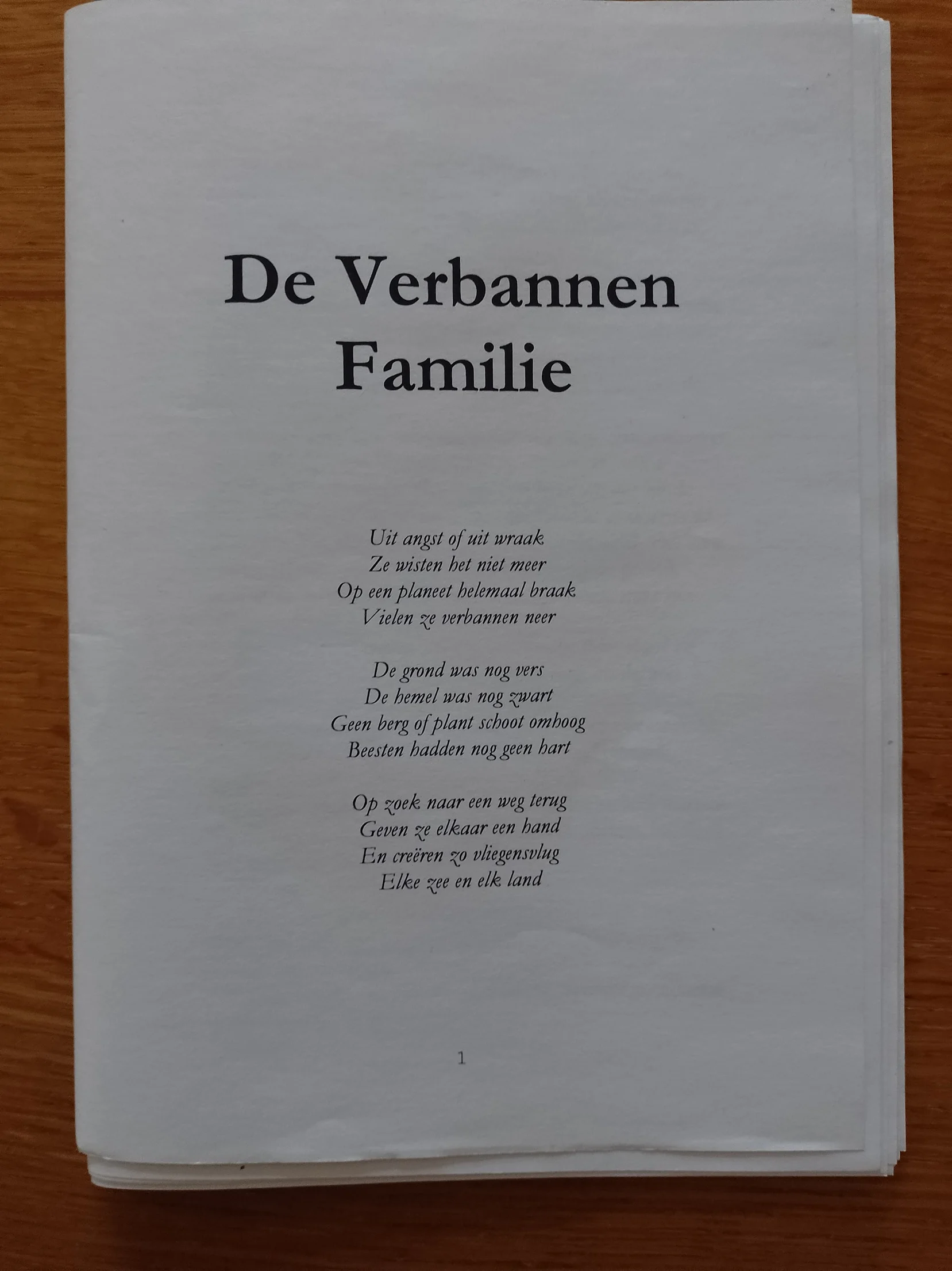 Uploads 2022 08 ndhu verbannen familie voorkant